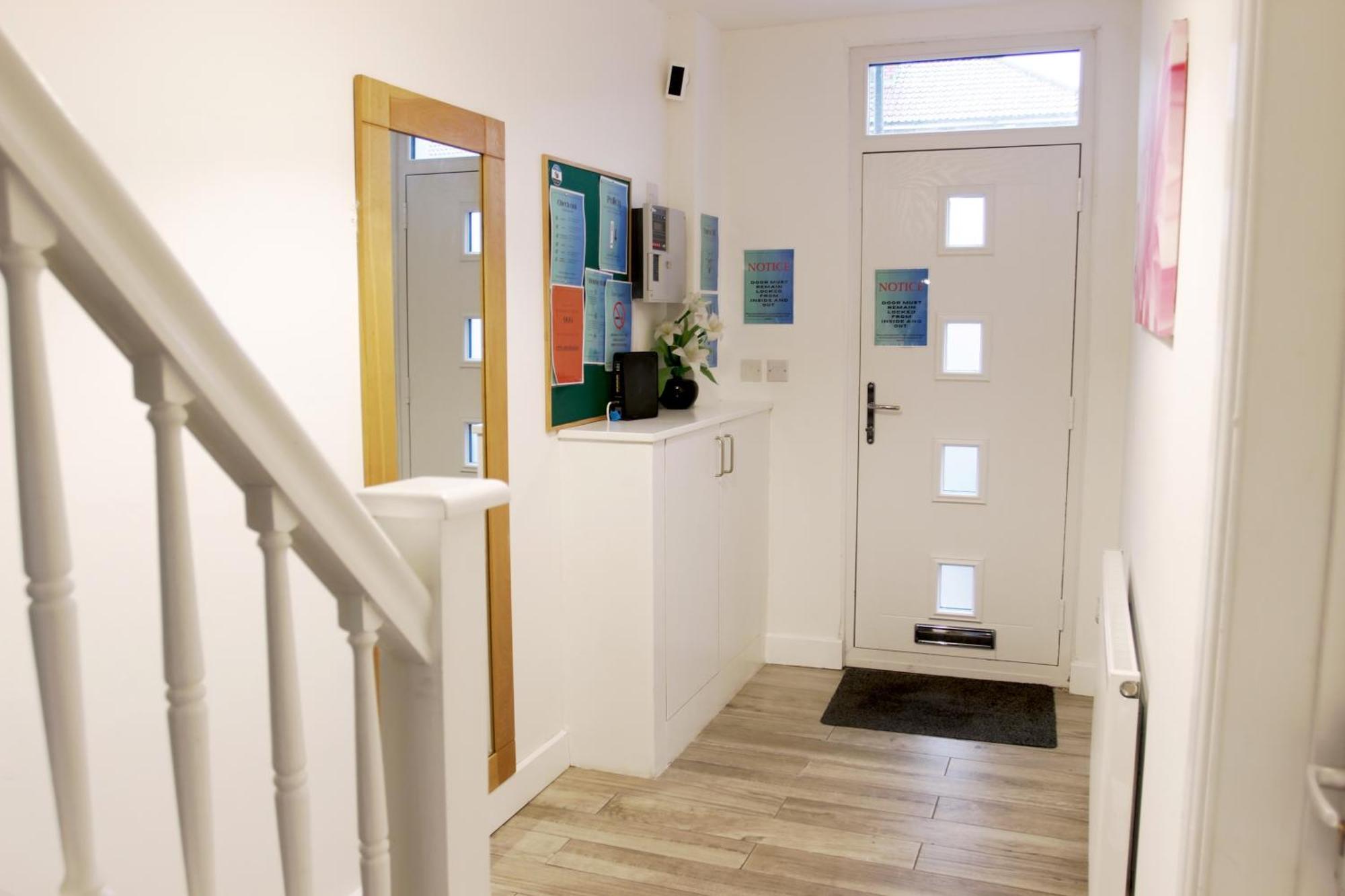 House Share With Few Ensuite Rooms Near Southmead ブリストル エクステリア 写真