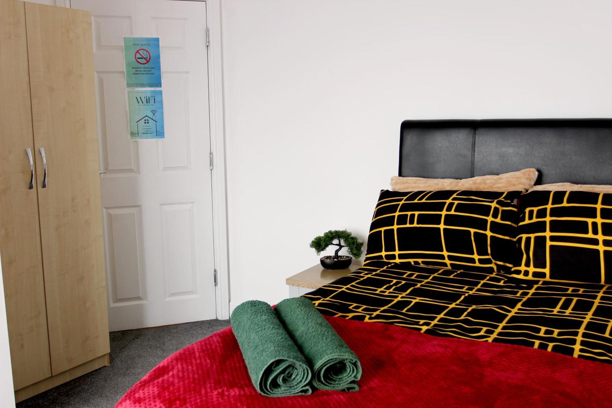 House Share With Few Ensuite Rooms Near Southmead ブリストル エクステリア 写真